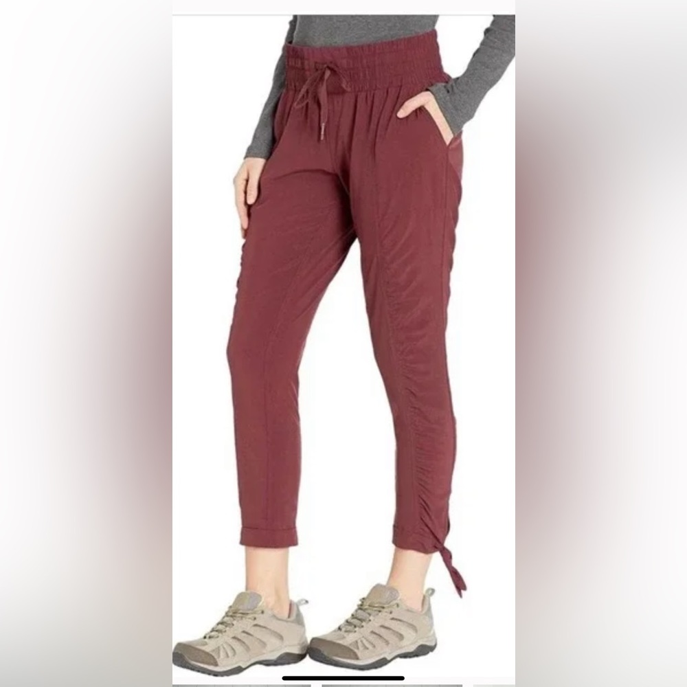 Prana  Bindu women’s pants Size XS Burgundy draw string pre-owned no flaws